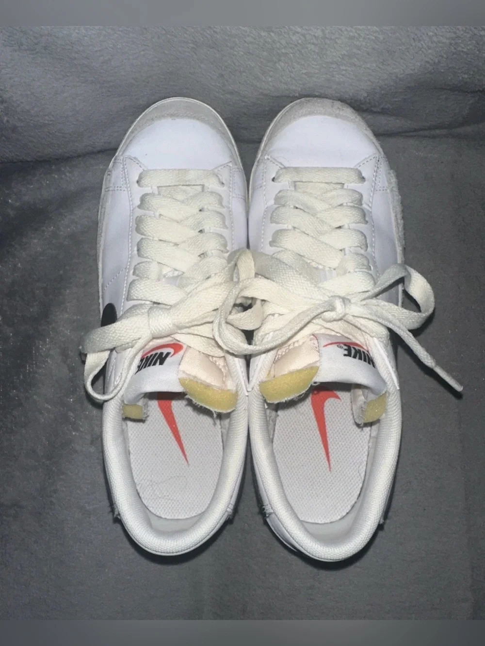 Women’s Nike Blazer Low Platform Athletic Shoes DJ0292 101 - Size 7.5